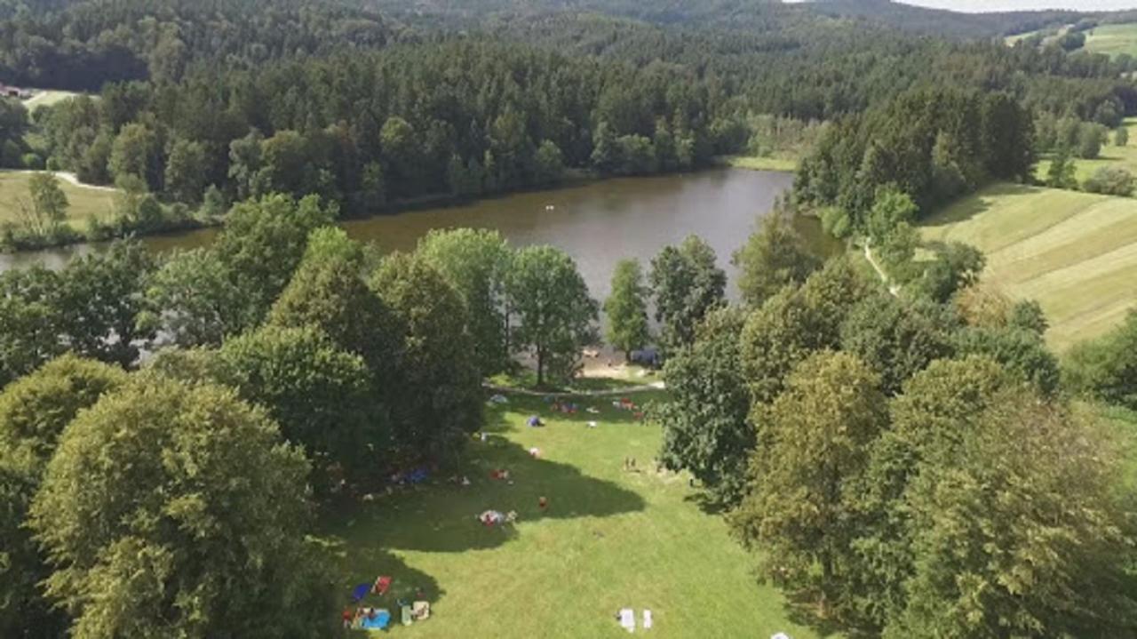 Ferienwohnung Waldblick Хауценберг Экстерьер фото