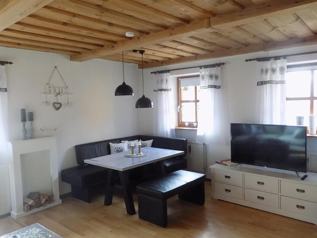 Ferienwohnung Waldblick Хауценберг Экстерьер фото
